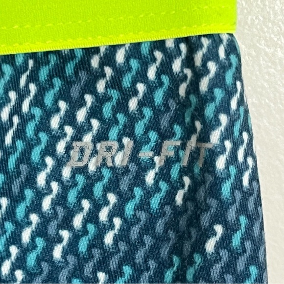 Nike Pro Women's Size Medium Green Geometric Print Dri-Fit Leggings - Picture 10 of 12